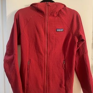 Cherry red fleece lined zip up Patagonia